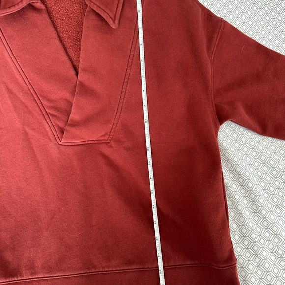 Banana Republic Red Pullover Sweater - Picture 3 of 3